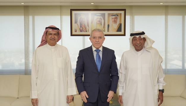 رئيس "الغرفة" يبحث مع السفير الأذربيجاني فرص الاستثمار والتبادل التجاري