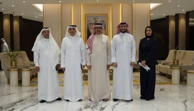 في إطار تعزيز الشراكة بين القطاعين العام والخاص.. غرفة البحرين تستضيف لقاءً تعريفيًا بنظام حماية الأجور المطوّر